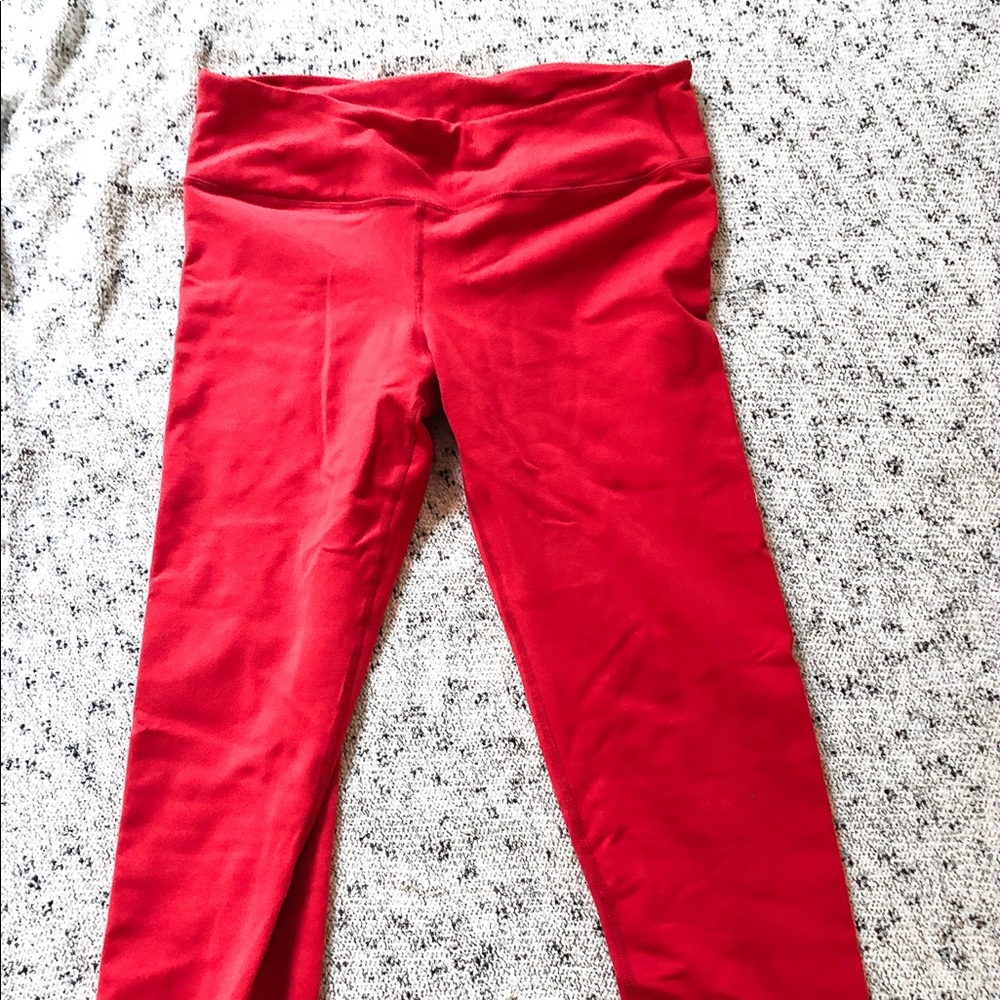 SOLD Fabletics Crops Size small EUC